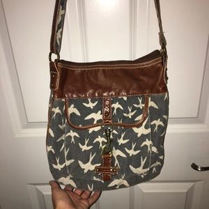 Hollister purse